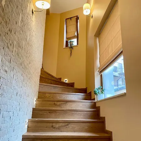 Willa Modern With Garden In Evksinograd, By Flat Manаger *