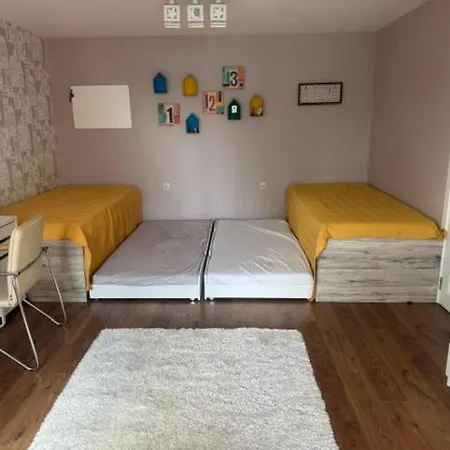 Modern With Garden In Evksinograd, By Flat Manаger *